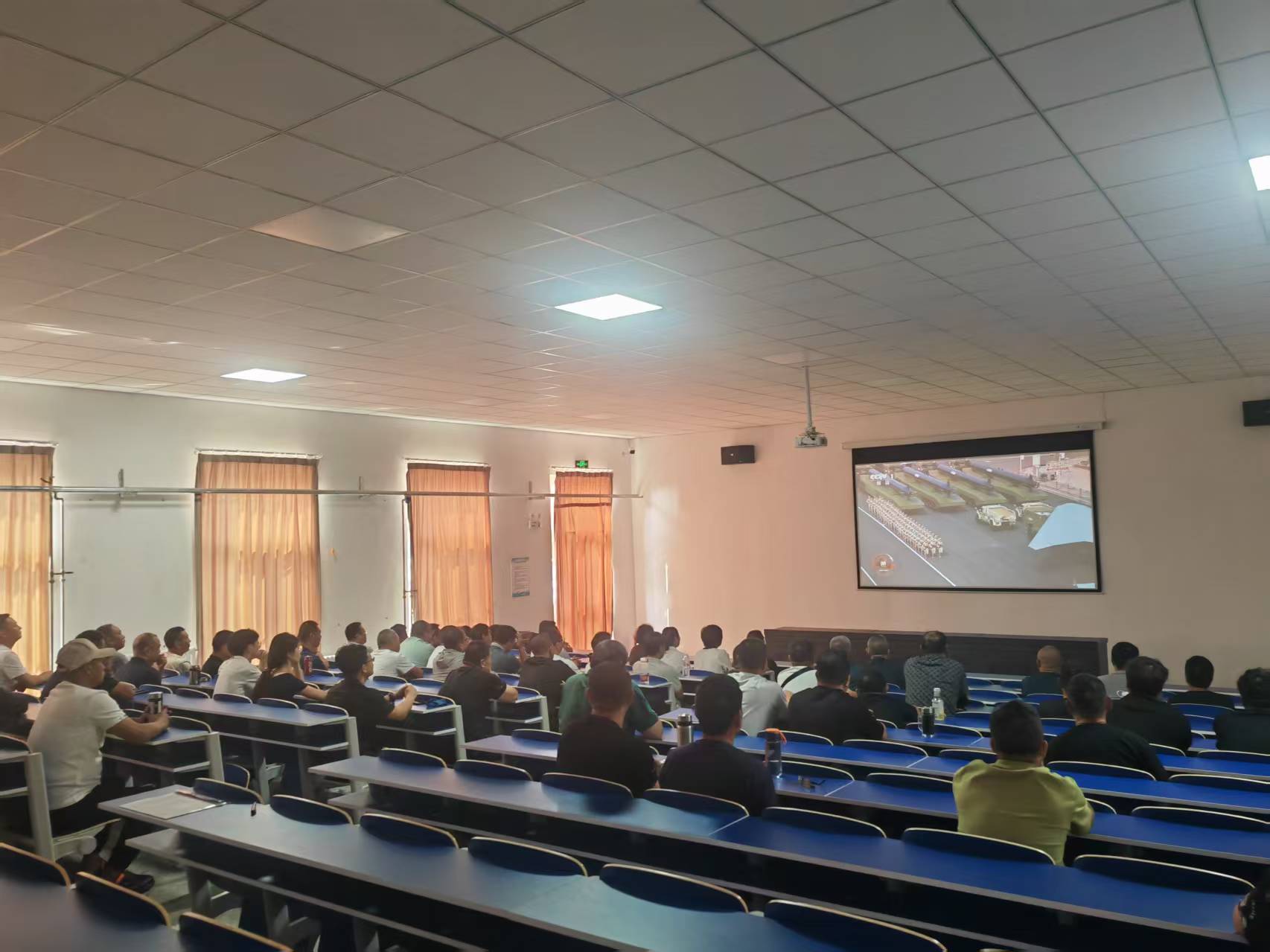 中水公司烟台海洋技术学校.jpg 中水公司烟台海洋技术学校.jpg